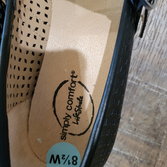 Life Stride Black Women's Shoes - Picture 8 of 8